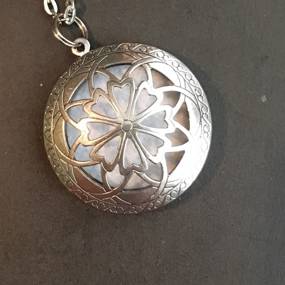 Jewelry - Aromatherapy necklace New